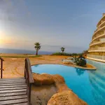 New With Sunset Views And Pool Apartamento